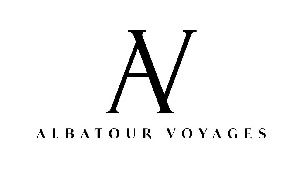 {fields.section_partenaires_item_class}}-13